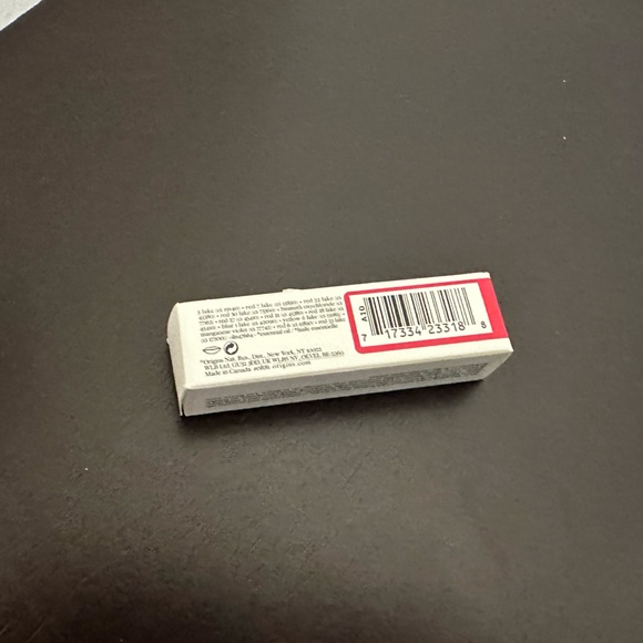 NEW FULL SIZE ORIGINS BLOOMING BOLD LIPSTICK IN SHADE DAHLIA DIVA 3.1g - Picture 3 of 9